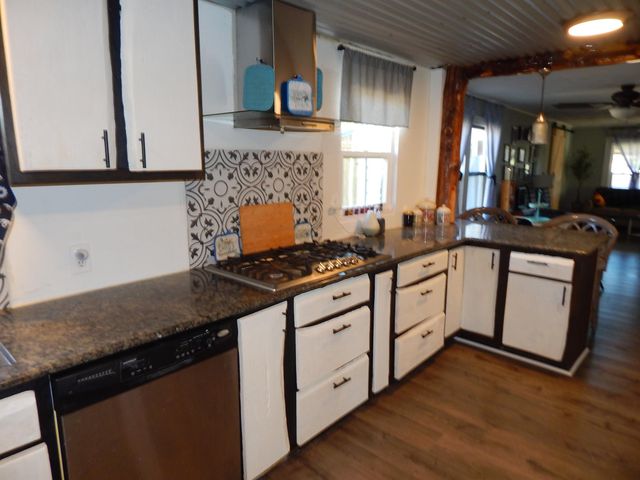 6008 DOE TRAIL, Gilmer, TX 75645