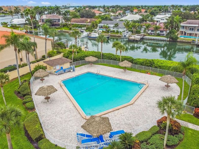 5130 BRITTANY DRIVE S 807, St Petersburg, FL 33715