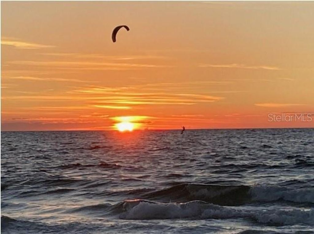 Image 62 of property listing at 5130 BRITTANY DRIVE S 807, St Petersburg, FL 33715