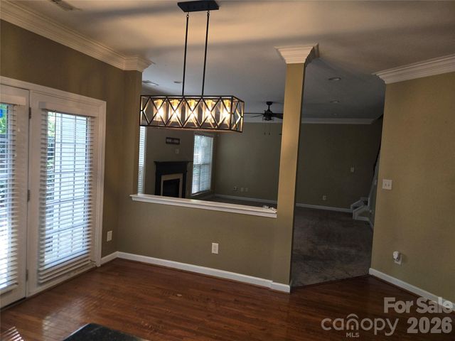 6301 Crown Hill Drive, Charlotte, NC 28227