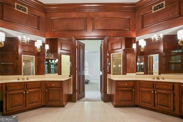 2770 Carmon On Wesley NW, Atlanta, GA 30327