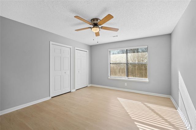 1377 E Sequoyah Court, Fayetteville, AR 72701