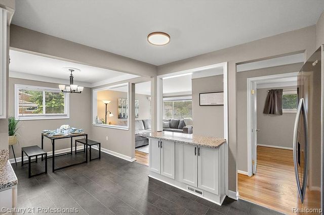 6676 Northview Drive, Clarkston, MI 48346