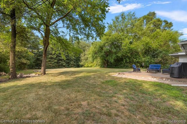 6676 Northview Drive, Clarkston, MI 48346