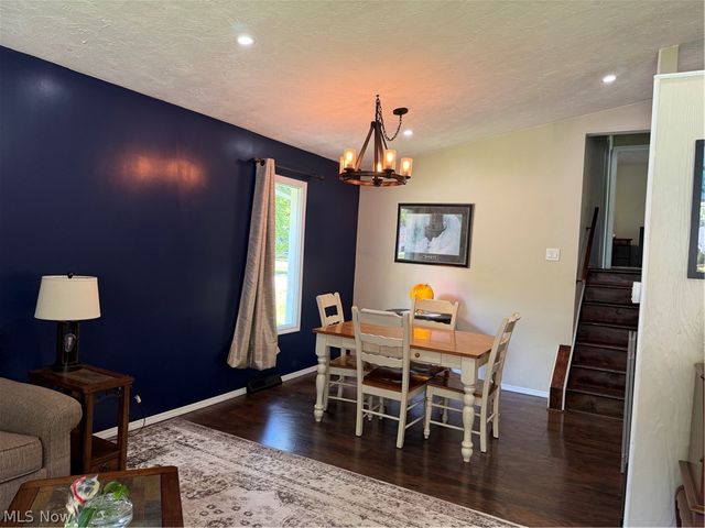 634 Georgetown Avenue, Elyria, OH 44035