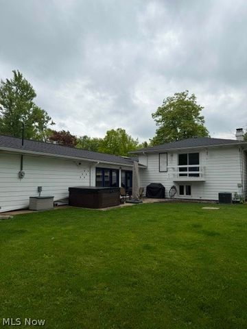634 Georgetown Avenue, Elyria, OH 44035