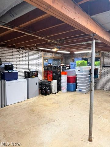 634 Georgetown Avenue, Elyria, OH 44035