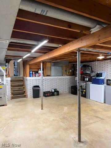 634 Georgetown Avenue, Elyria, OH 44035