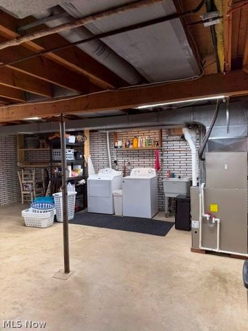 634 Georgetown Avenue, Elyria, OH 44035