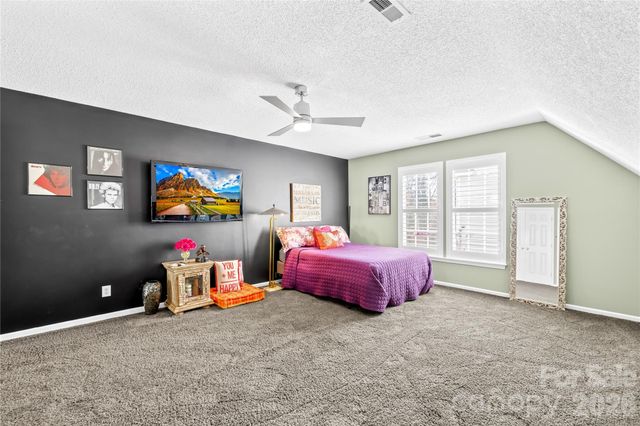 110 Easy Street, Mooresville, NC 28117