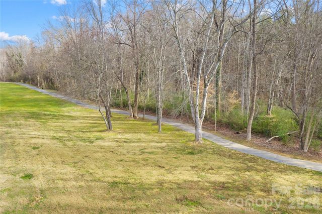 110 Easy Street, Mooresville, NC 28117