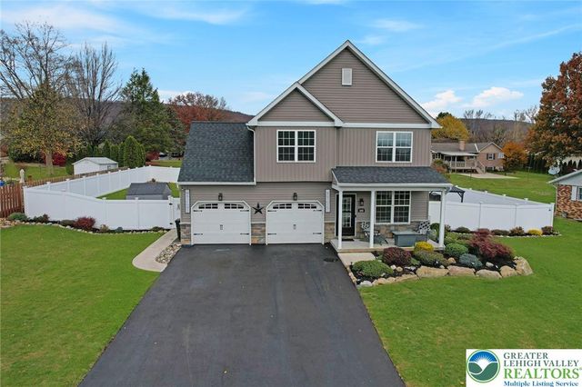 1180 Sunrise Lane, Slatington Boro, PA 18080