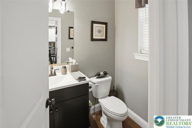 1180 Sunrise Lane, Slatington Boro, PA 18080