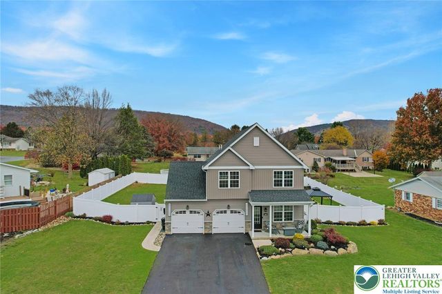 1180 Sunrise Lane, Slatington Boro, PA 18080