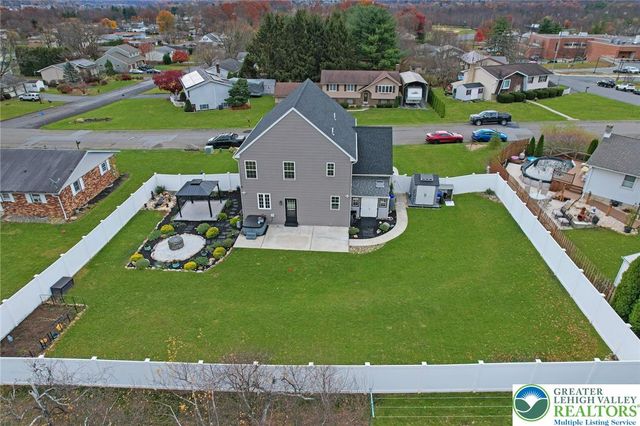 1180 Sunrise Lane, Slatington Boro, PA 18080