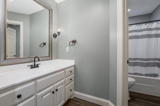 1904 141st Lane NE, Andover, MN 55304