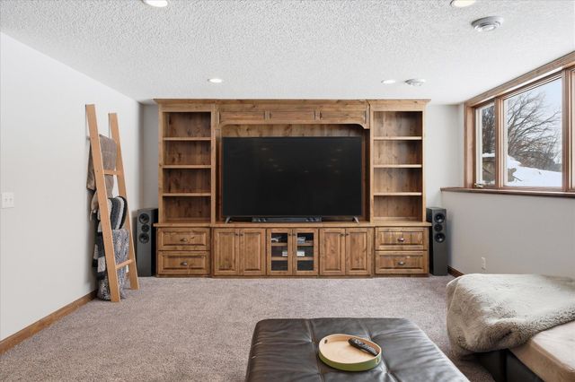 1904 141st Lane NE, Andover, MN 55304