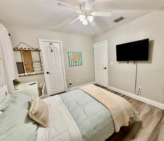 1635 LEDGESTONE DRIVE, Brandon, FL 33511