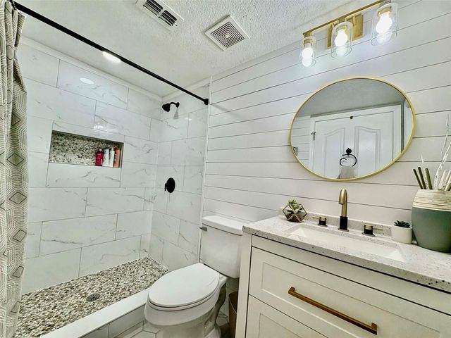 1635 LEDGESTONE DRIVE, Brandon, FL 33511