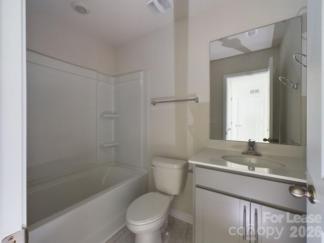 8021 Murray Branch Drive, Charlotte, NC 28216