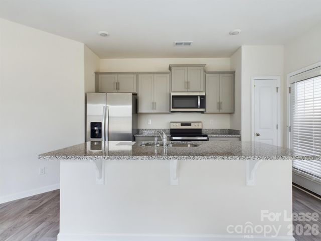 8021 Murray Branch Drive, Charlotte, NC 28216