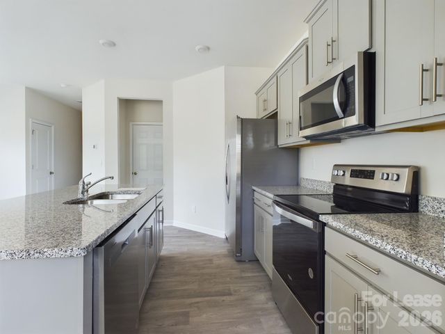 8021 Murray Branch Drive, Charlotte, NC 28216