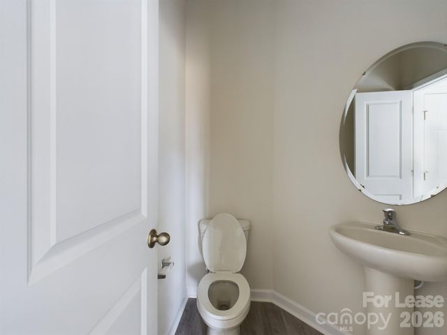8021 Murray Branch Drive, Charlotte, NC 28216