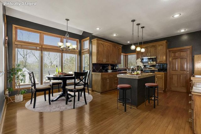 5550 Clare Road, Shawnee, KS 66226