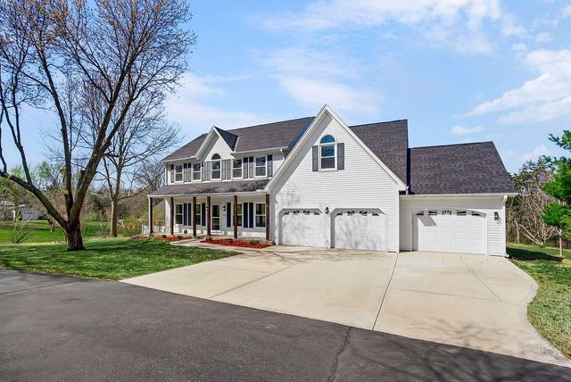 5550 Clare Road, Shawnee, KS 66226