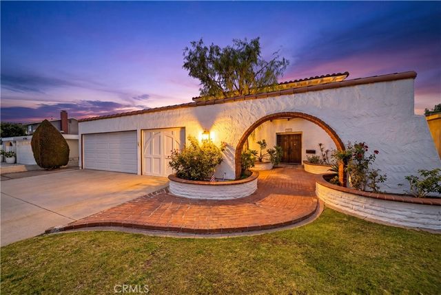 19051 Randi, Huntington Beach, CA 92646