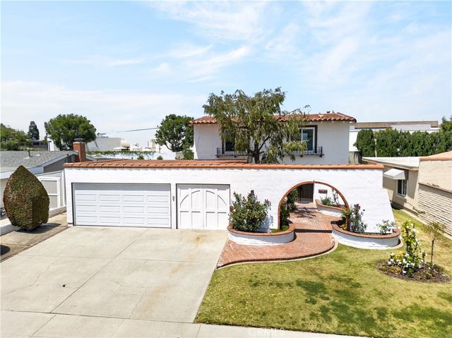 19051 Randi, Huntington Beach, CA 92646