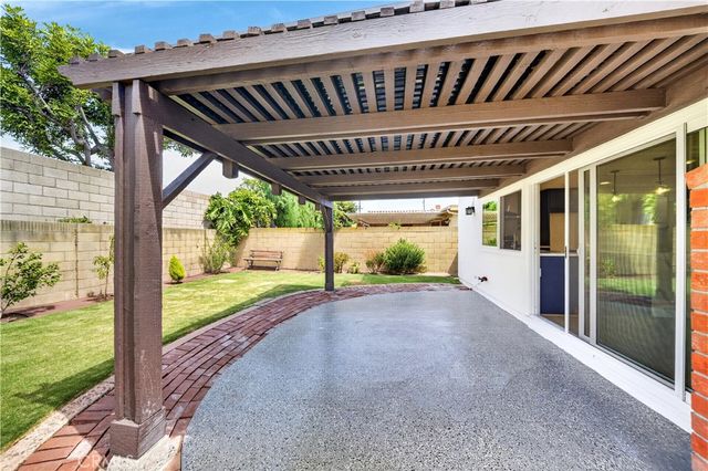 19051 Randi, Huntington Beach, CA 92646
