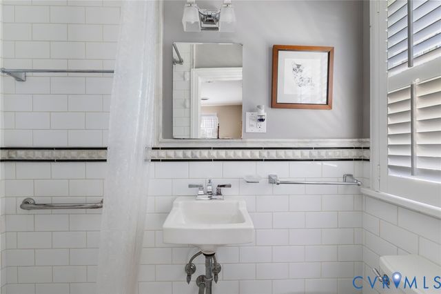5308 Dorchester Rd, Richmond, VA 23225