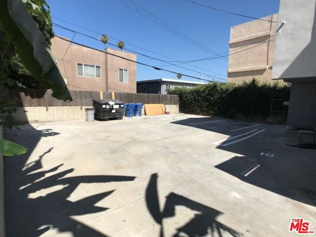 601 N Normandie Avenue 2, Los Angeles, CA 90004