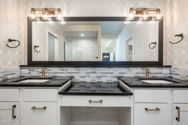 4629 Azure Hills Road, Las Cruces, NM 88011