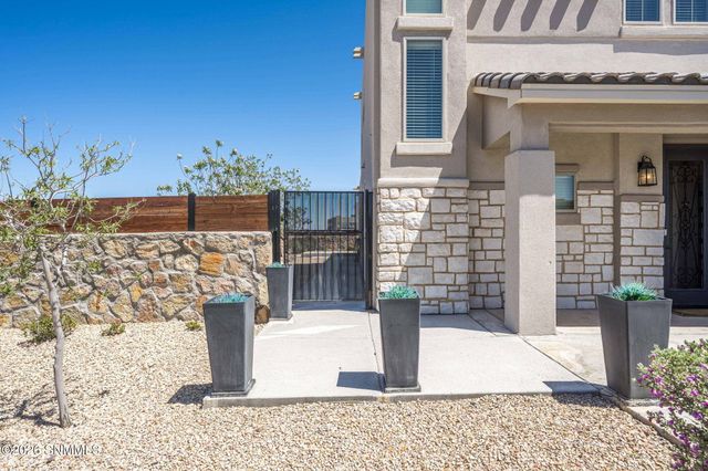 4629 Azure Hills Road, Las Cruces, NM 88011