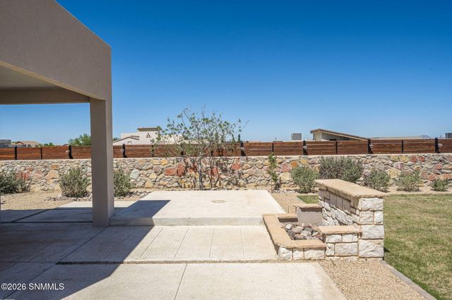 4629 Azure Hills Road, Las Cruces, NM 88011