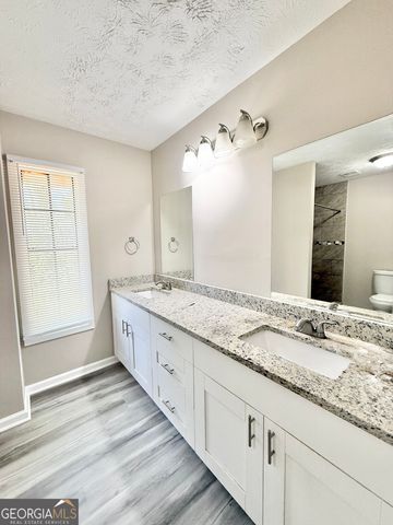 1042 Ascot Court, Riverdale, GA 30296