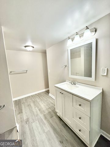 1042 Ascot Court, Riverdale, GA 30296