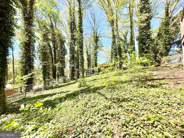 1042 Ascot Court, Riverdale, GA 30296