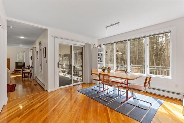 781 Strawberry Hill Rd, Concord, MA 01742