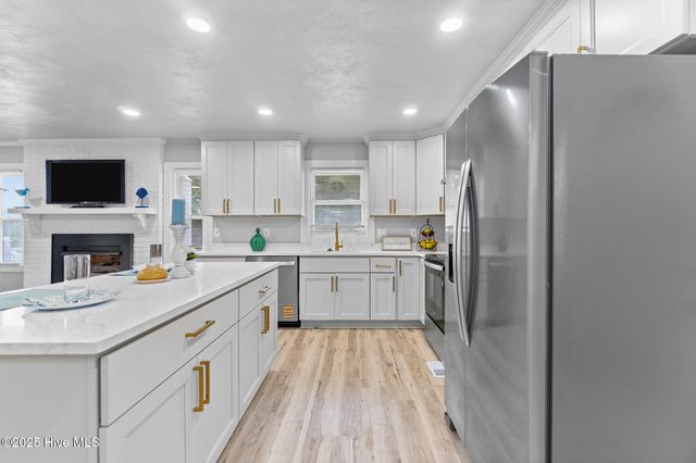 534 White Oak Road, Eure, NC 27935