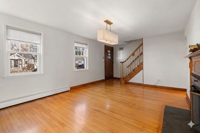 22 Munroe Road, Lexington, MA 02421