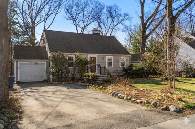 22 Munroe Road, Lexington, MA 02421