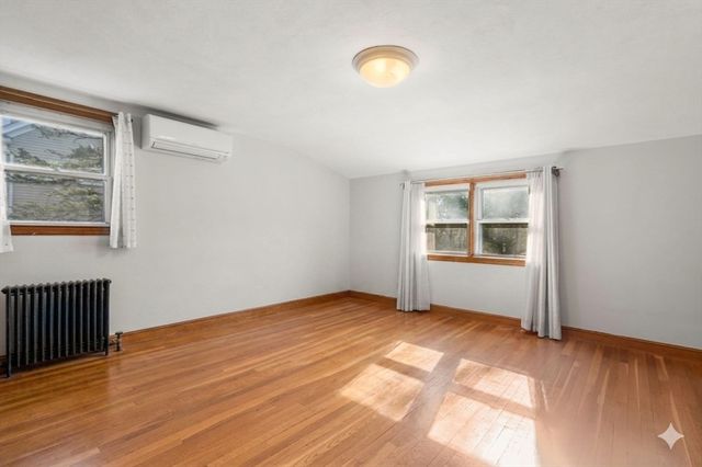 22 Munroe Road, Lexington, MA 02421