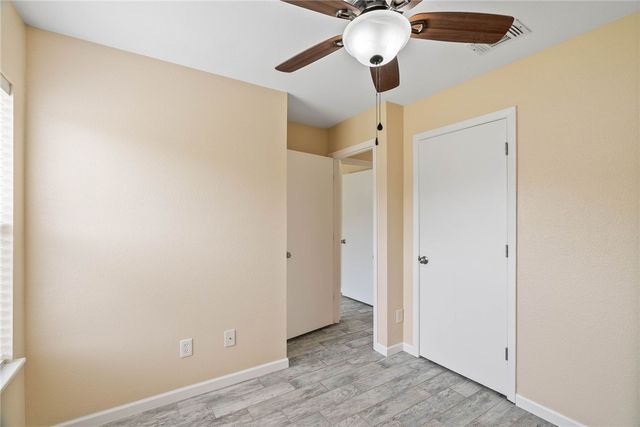 3810 Wagner Lee Dr, Corpus Christi, TX 78418