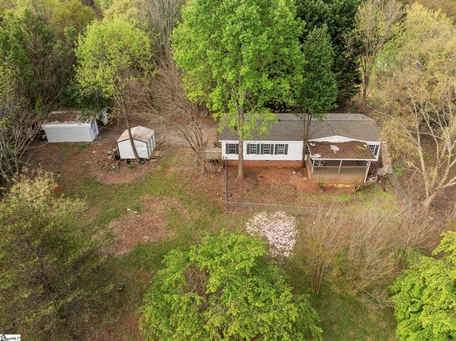 314 Green Oak Drive, Wellford, SC 29385