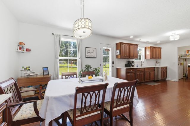 100 Hayden Drake Ln, Lafayette, TN 37083