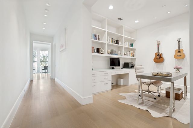 4502 Abbott Avenue 317, Highland Park, TX 75205