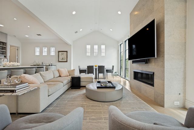 4502 Abbott Avenue 317, Highland Park, TX 75205